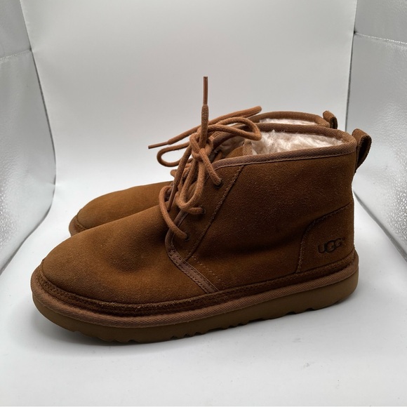 EUC UGG Neumel II Boot chestnut ankle boots  size EU 36 UK 5 US 6 - Picture 1 of 10
